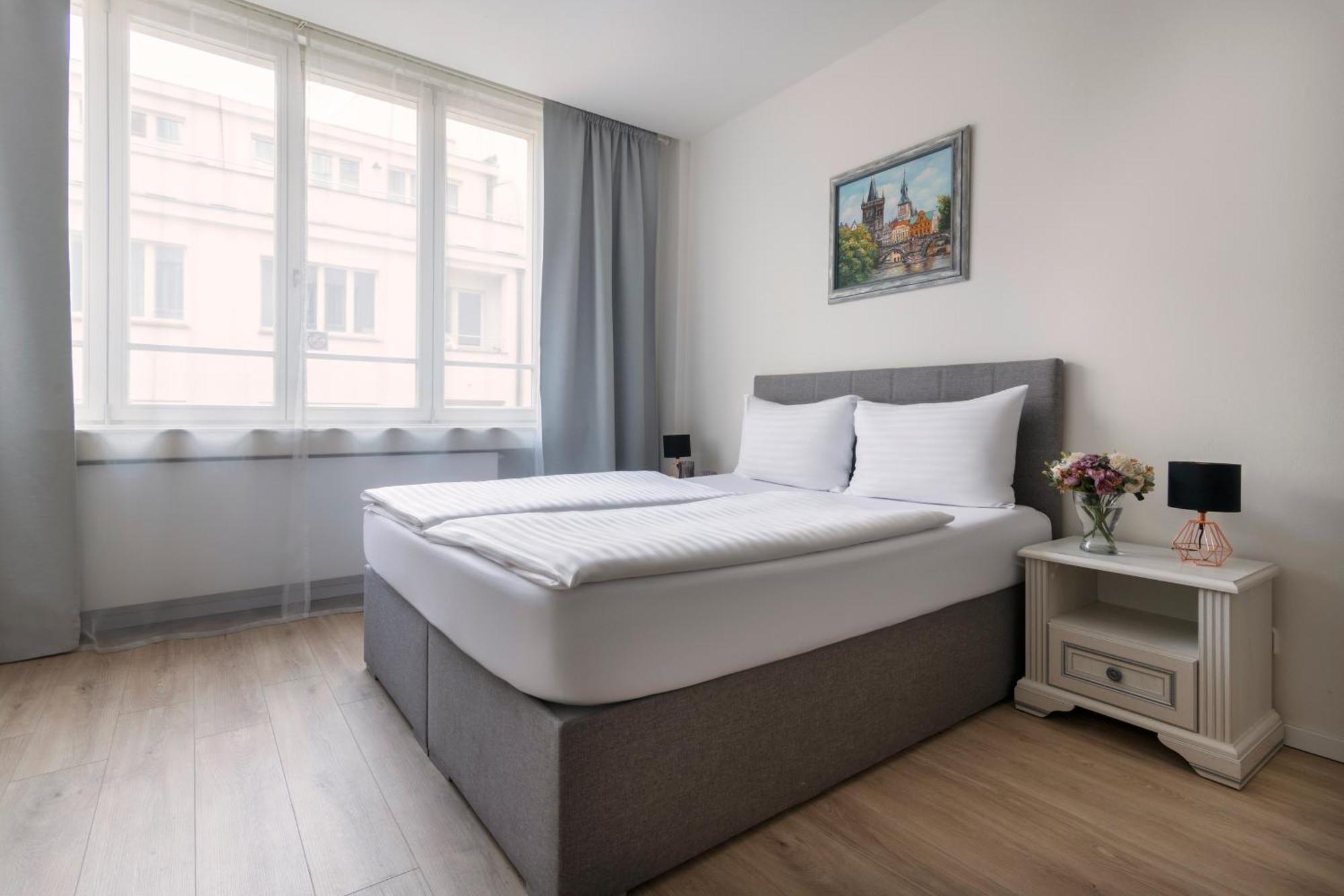 Prague Serenity Suites And Apartments Exterior photo