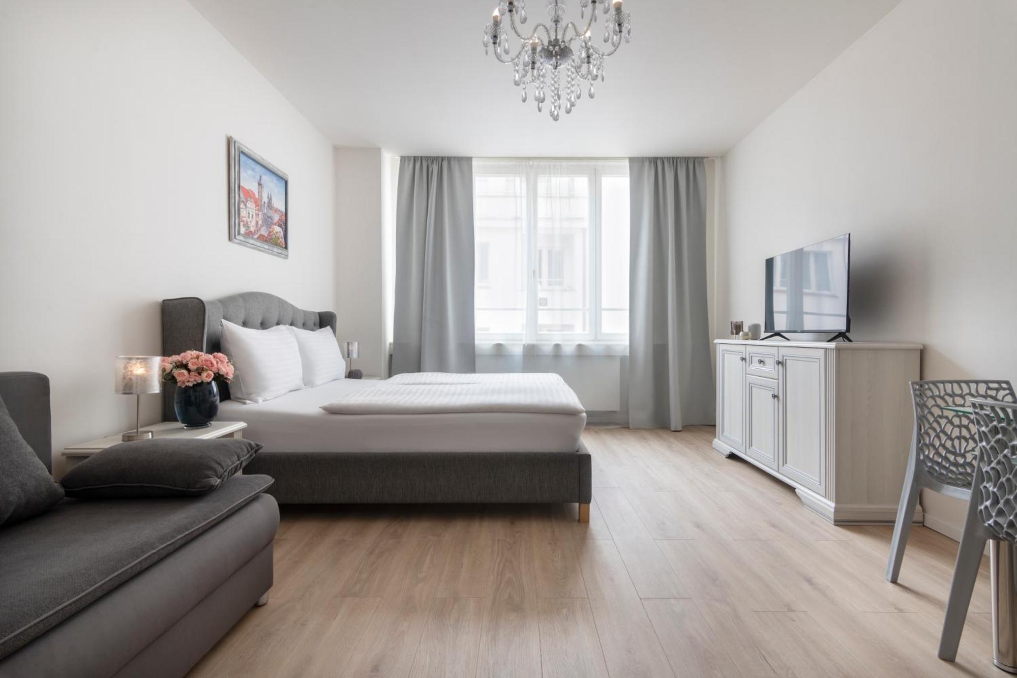 Prague Serenity Suites And Apartments Exterior photo