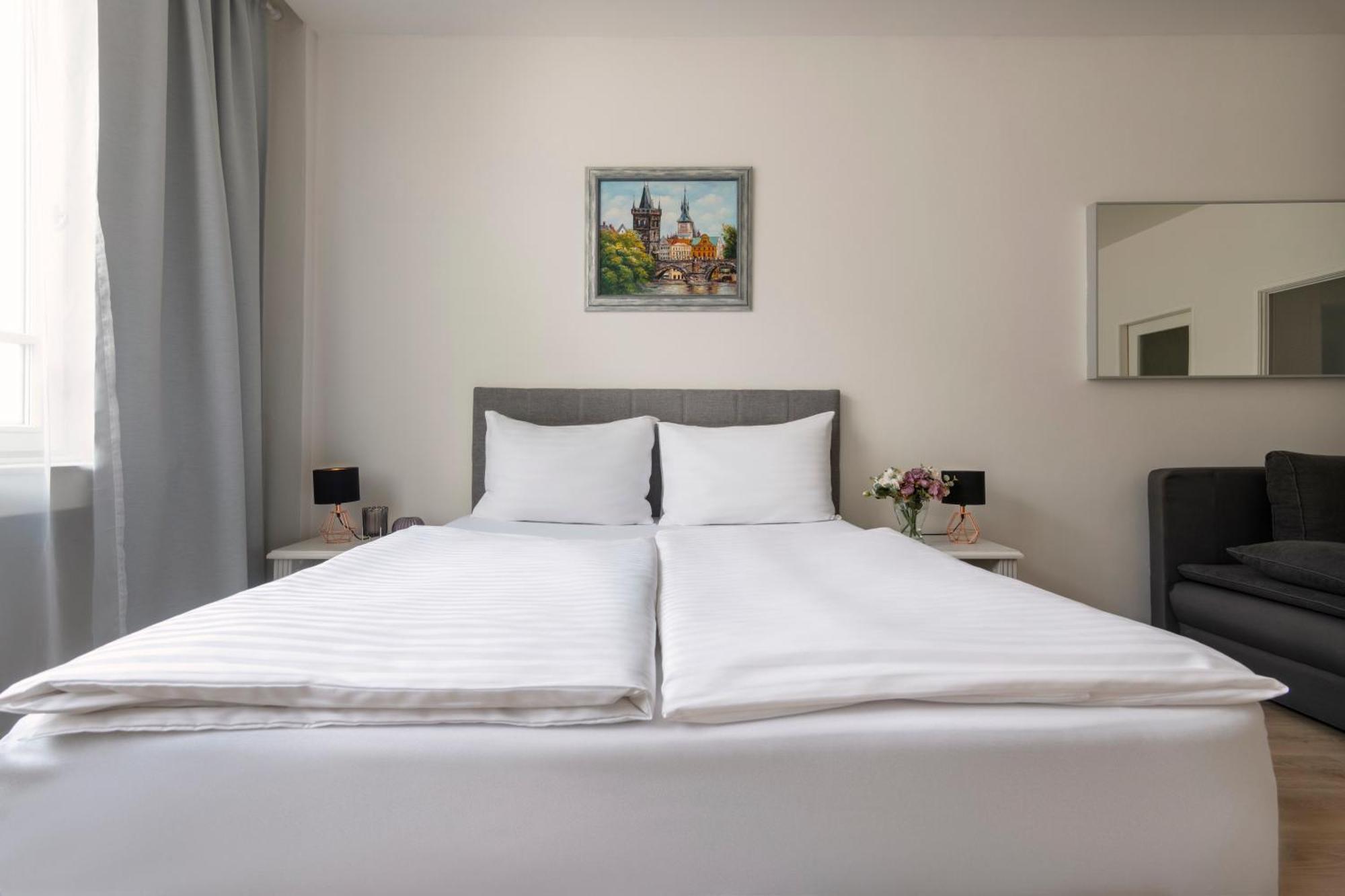 Prague Serenity Suites And Apartments Exterior photo